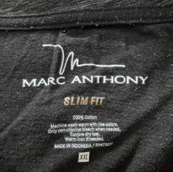 Mens V neck shirt - brand Marc anothony - size XXL - Picture 2 of 2